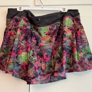 Lululemon floral skirt